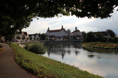 Die Donau in Neuburg