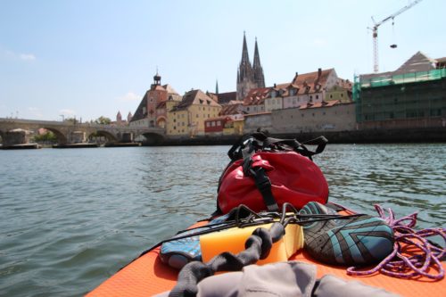 Mit dem Kajak auf der Donau durch Regensburg
